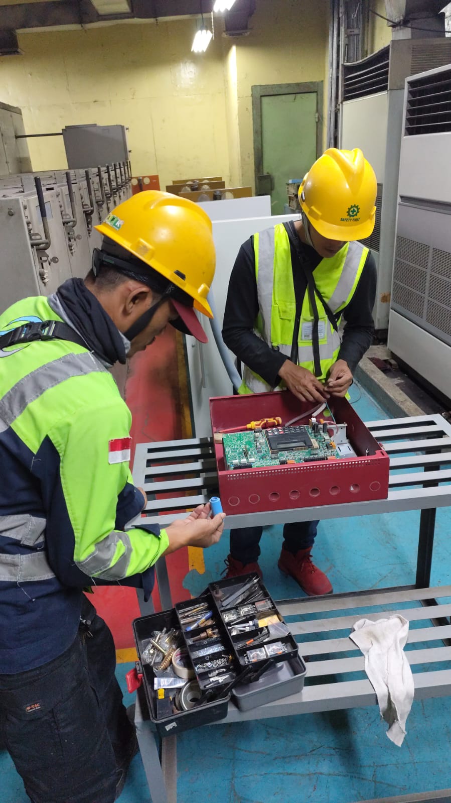 Dokumentasi service panel custom